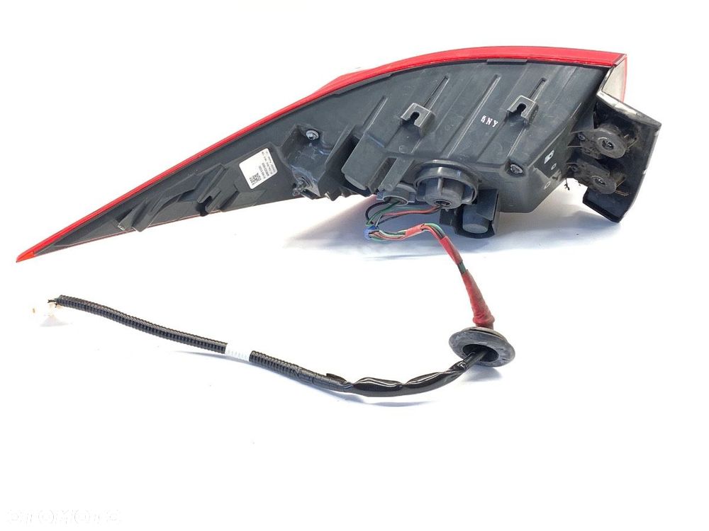 LAMPA LEWY TYŁ  LEXUS IS III (_E3_) 2013 - 2022 200t (ASE30) 180 kW [245 KM] benzyna 2015 - 2022 - 2