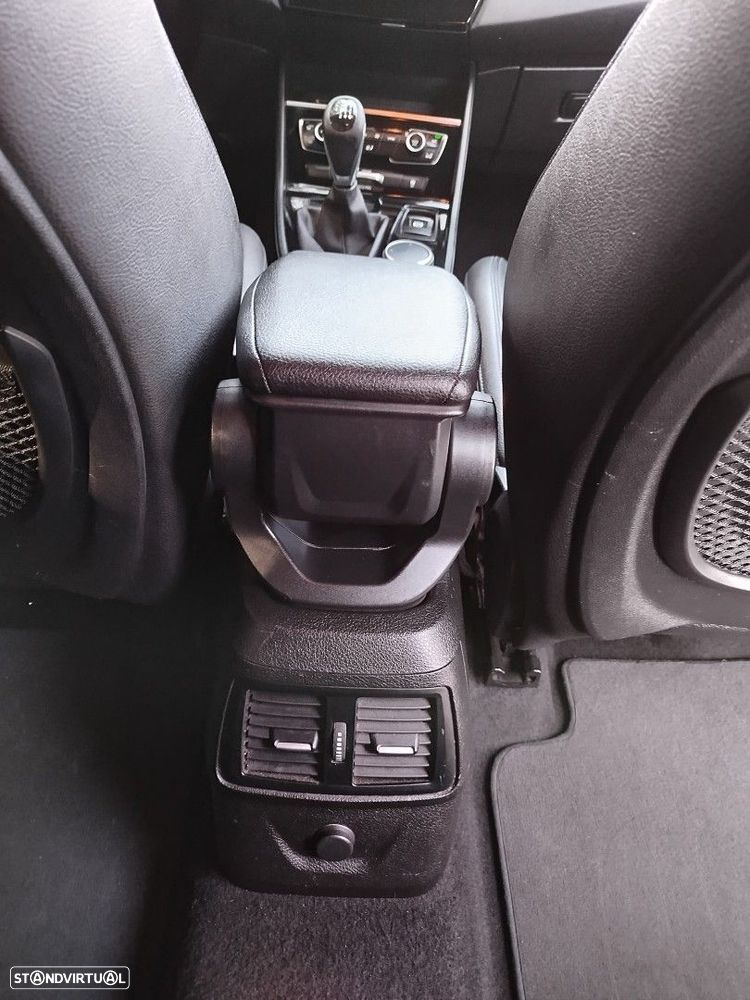 BMW 216 Gran Tourer - 19