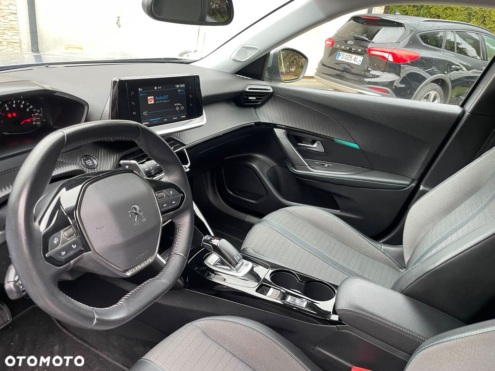Peugeot 2008 1.5 BlueHDi Allure Pack S&S EAT8 - 19