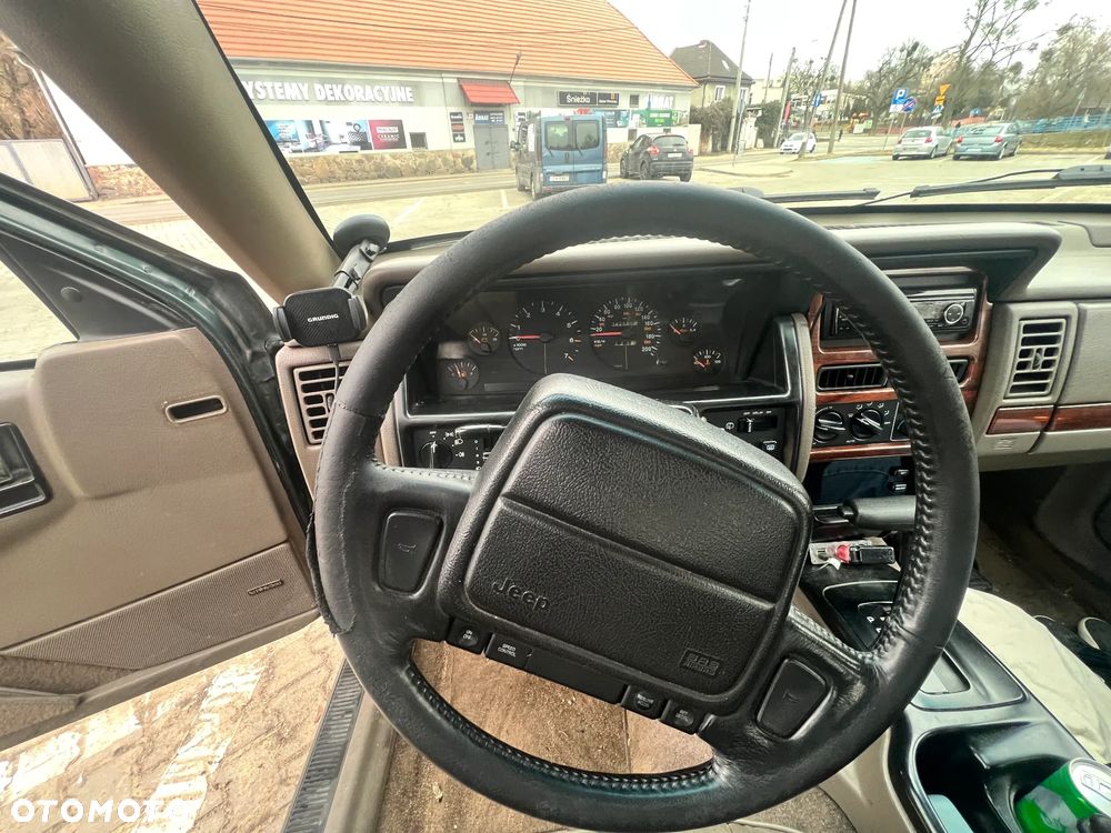 Jeep Grand Cherokee 4.0 Limited - 15