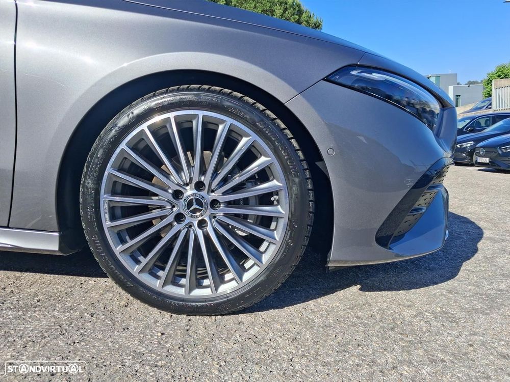 Mercedes-Benz A 180 d - 4