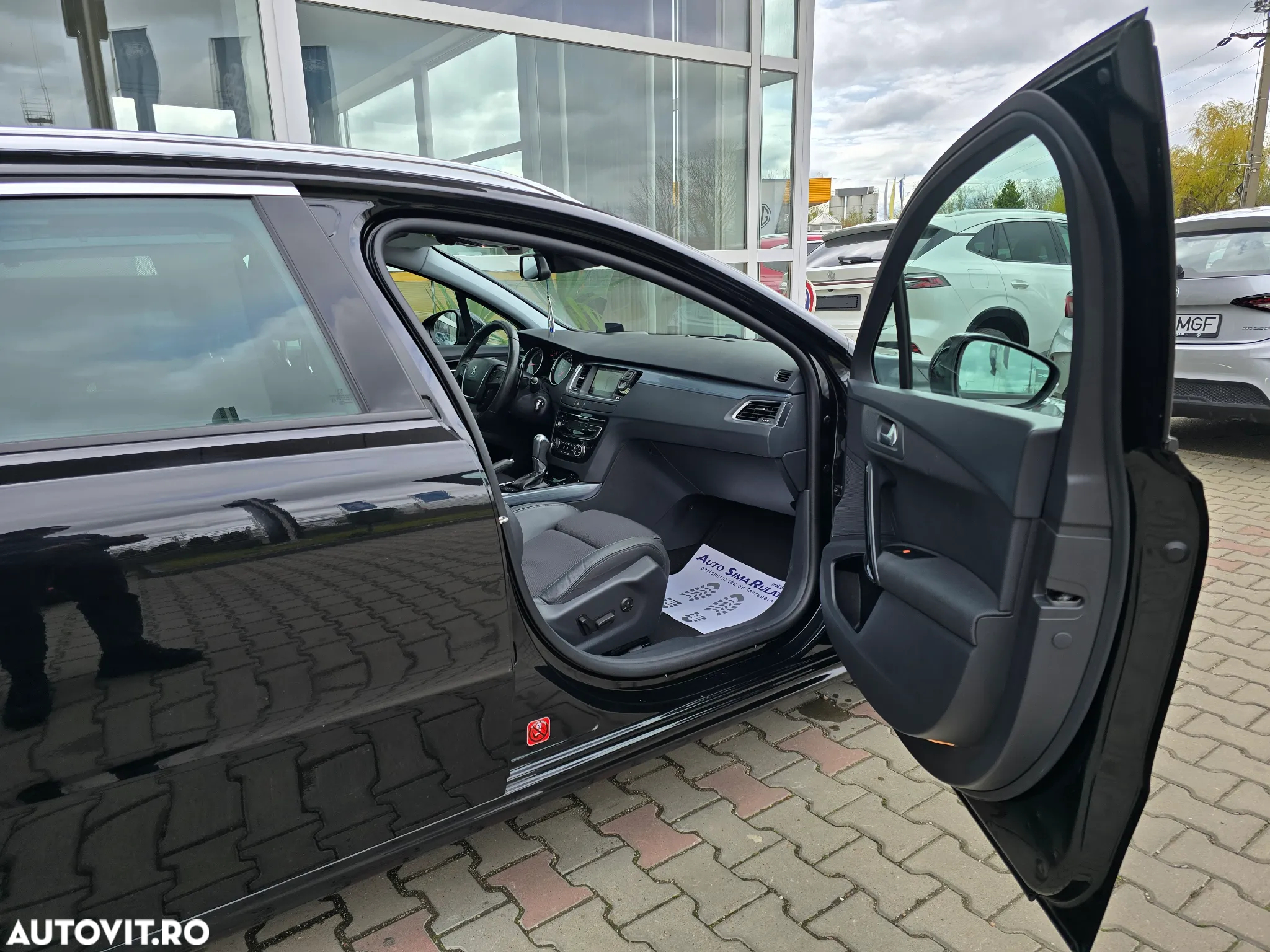 Peugeot 508 SW BlueHDi 120 EAT6 Stop&Start Business-Line - 9