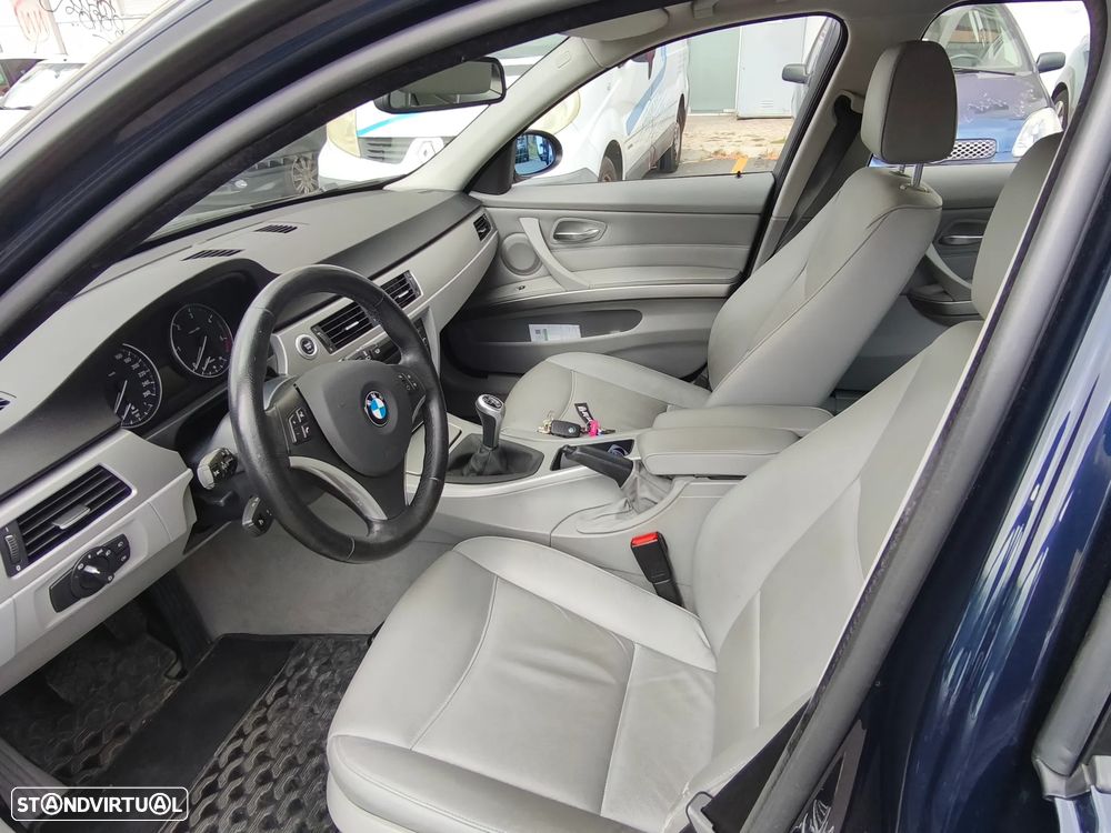 BMW 320 d — fotografia 7