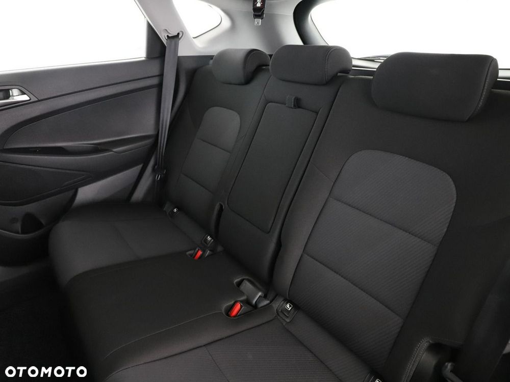 Hyundai Tucson 1.6 GDi 2WD Pure - 18