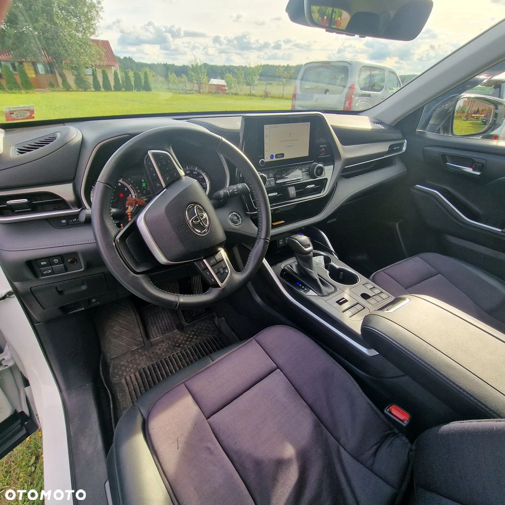 Toyota Highlander 2.5 Hybrid Comfort - 10