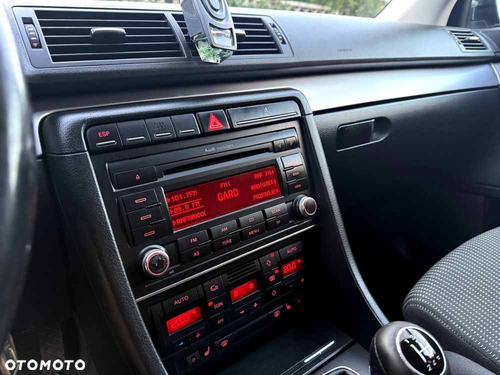 Audi A4 Avant 1.9 TDI - 21