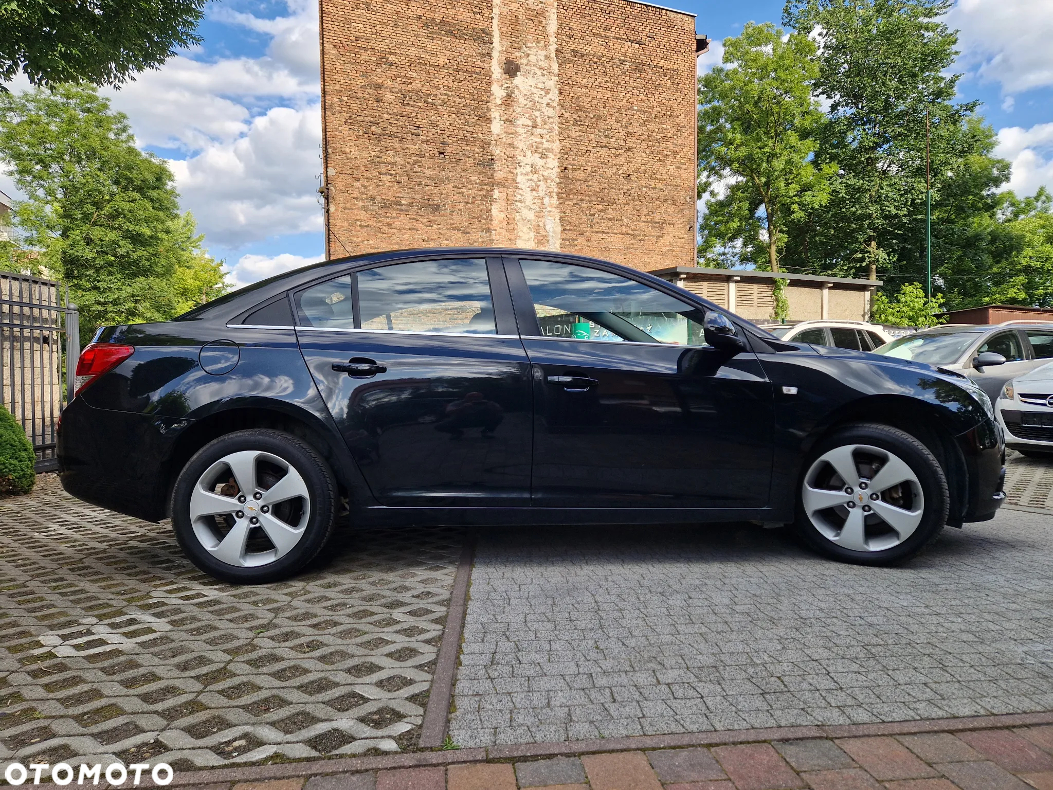 Chevrolet Cruze 1.8 LTZ - 17