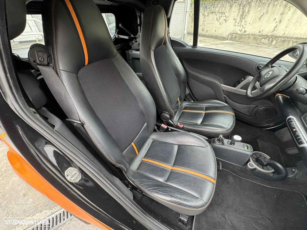 Smart ForTwo Coupé 1.0 mhd Passion 71 - 15