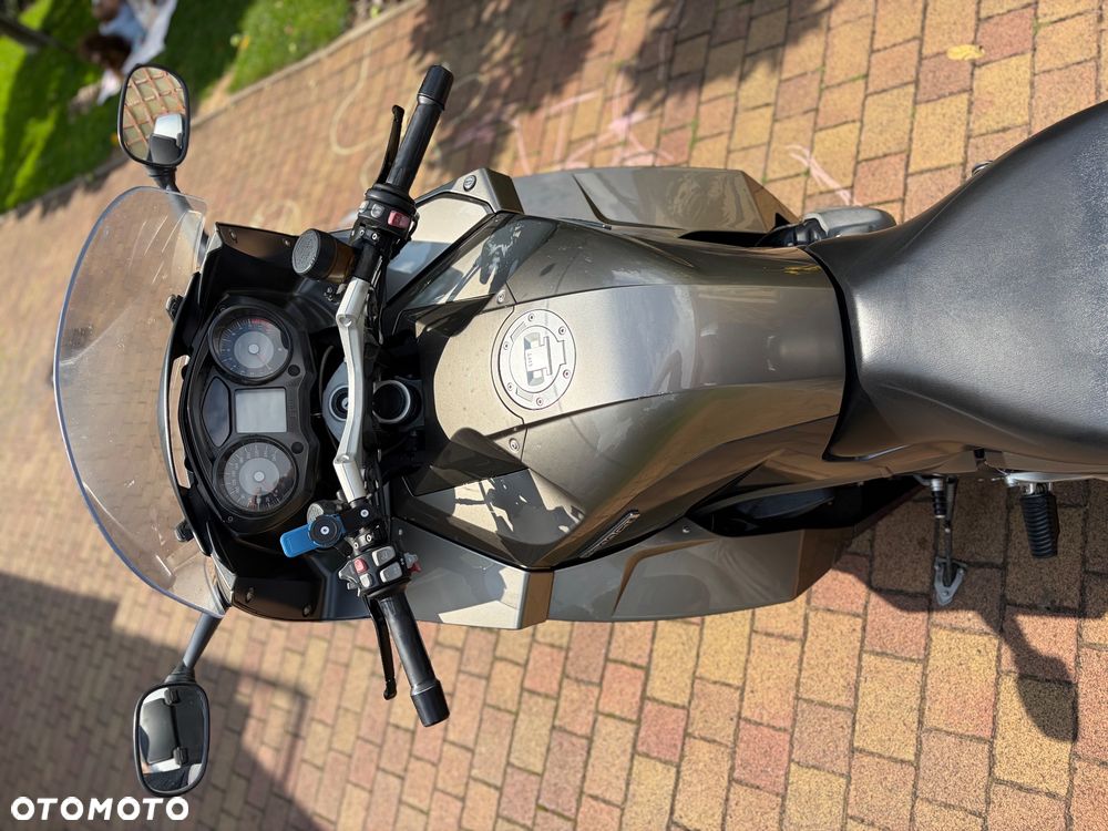 BMW K - 9