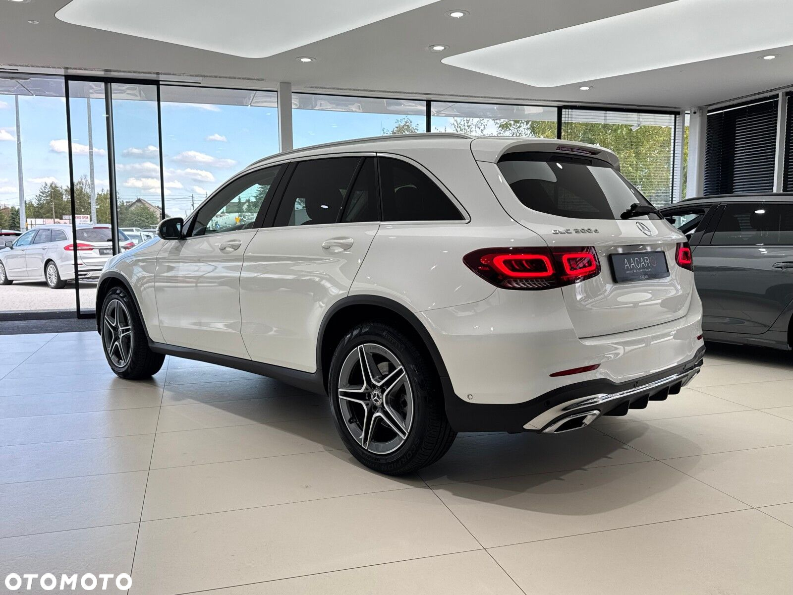 Mercedes-Benz GLC 300 d 4-Matic - 3