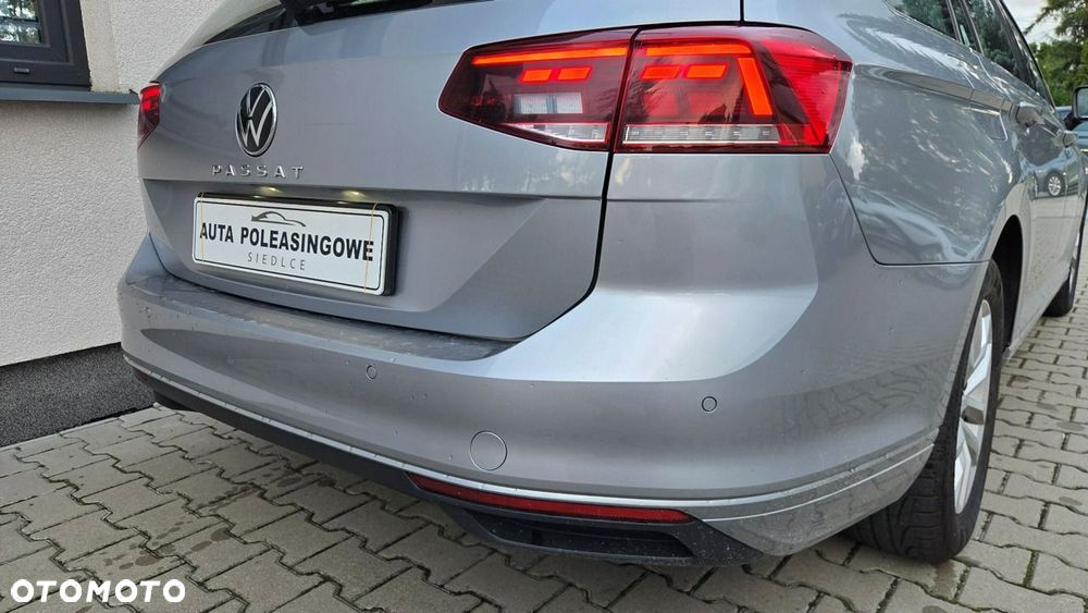 Volkswagen Passat - 9