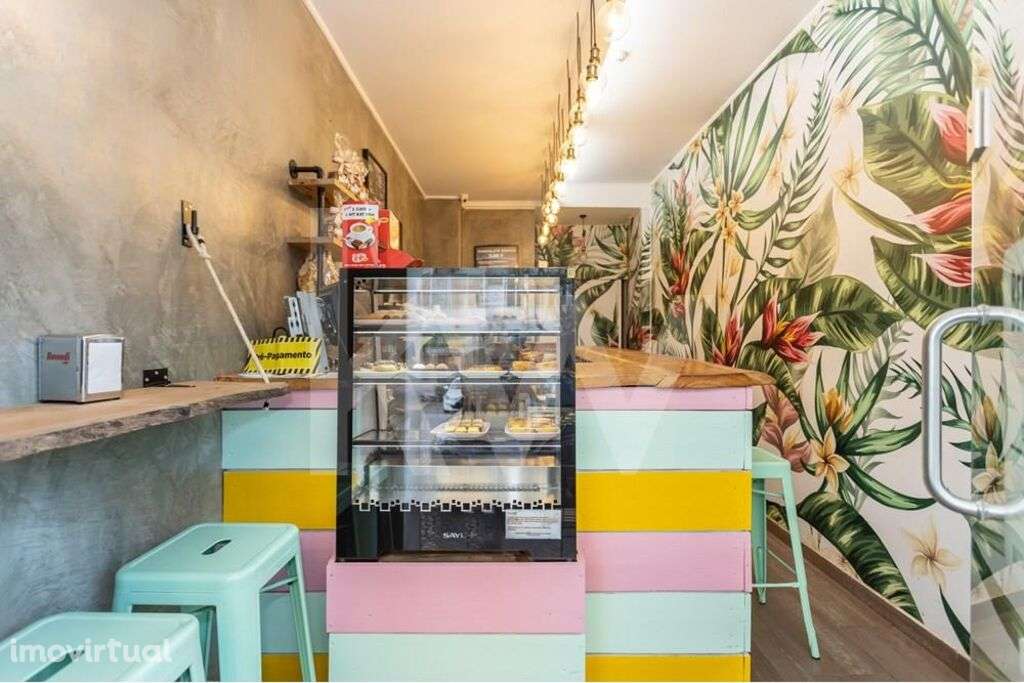 Loja em funcionamento Santo António Caparica - Grande imagem: 5/24