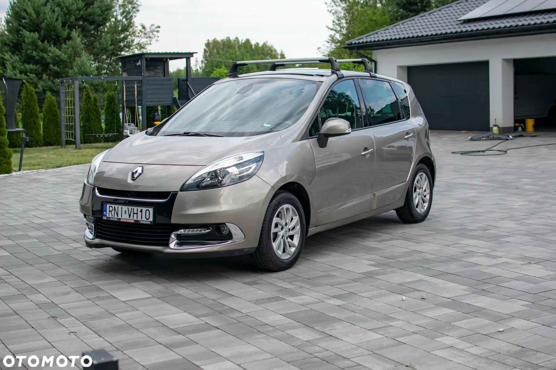 Renault Scenic - 26