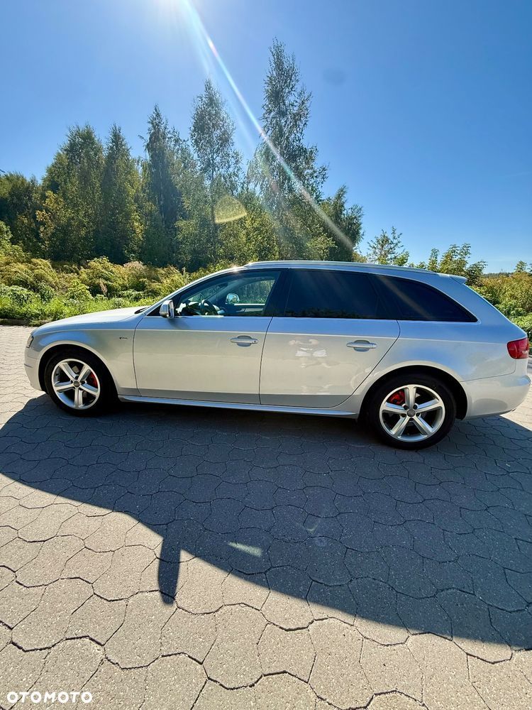 Audi A4 - 4