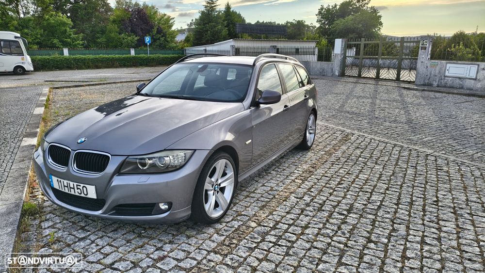 BMW 318 d - 15