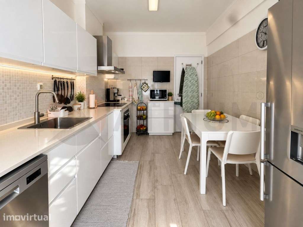 Apartamento T4 transformado em T3 | Montalvão, Remodelado - Grande imagem: 3/39