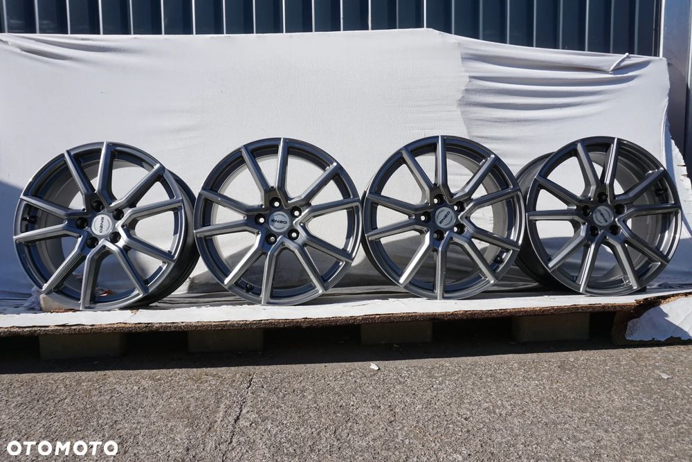 Felgi 5x108 17 7J et44 - 2