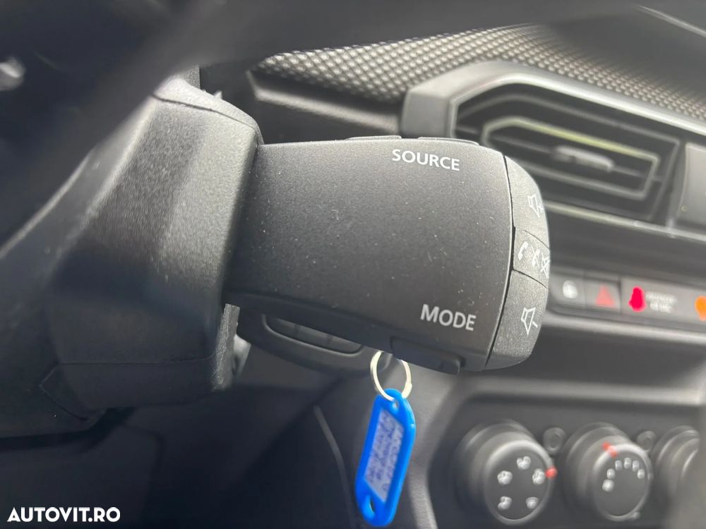 Dacia Logan TCe 90 MT6 Comfort - 30