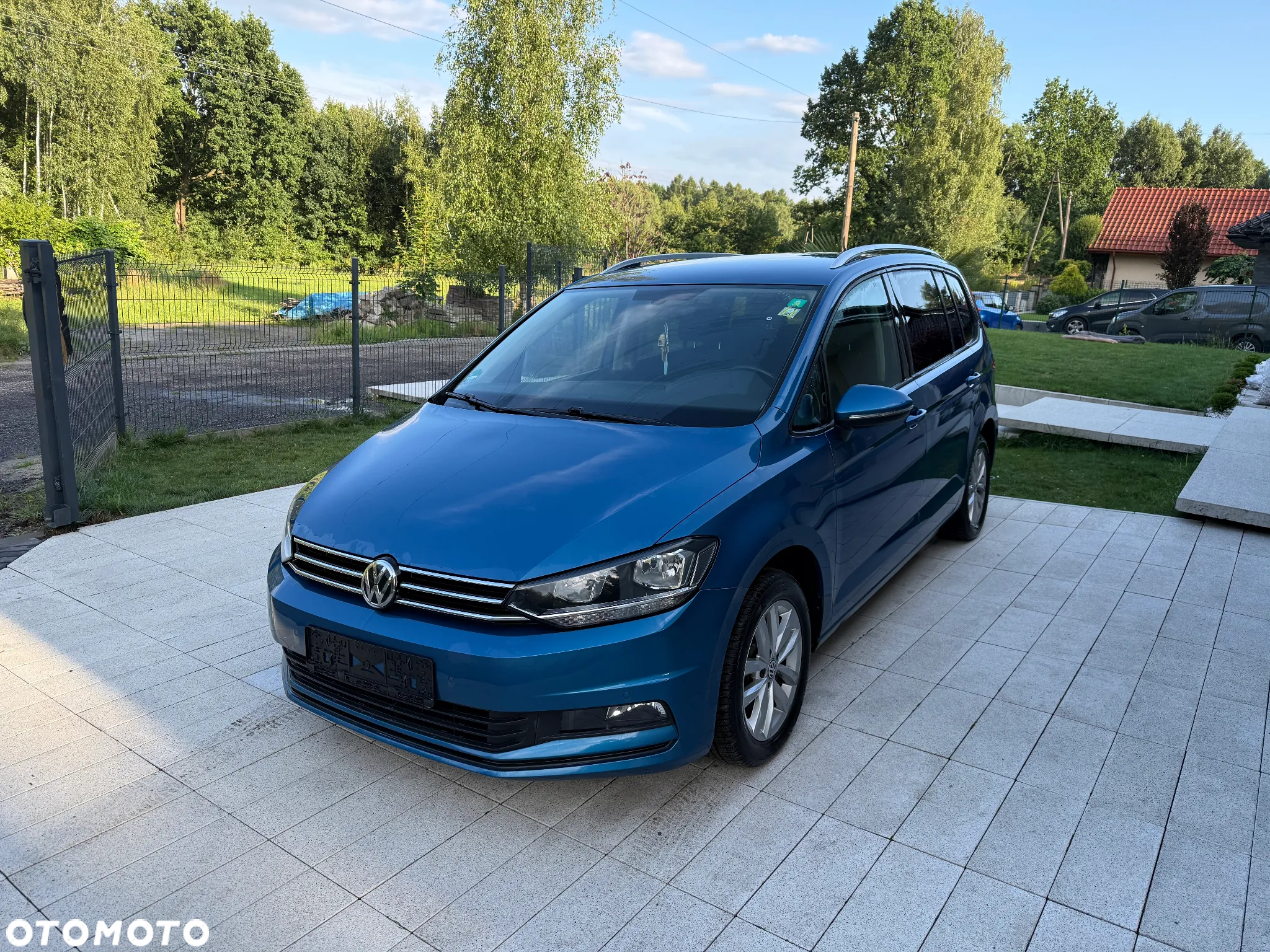 Volkswagen Touran 1.6 TDI SCR (BlueMotion Technology) DSG Comfortline - 2