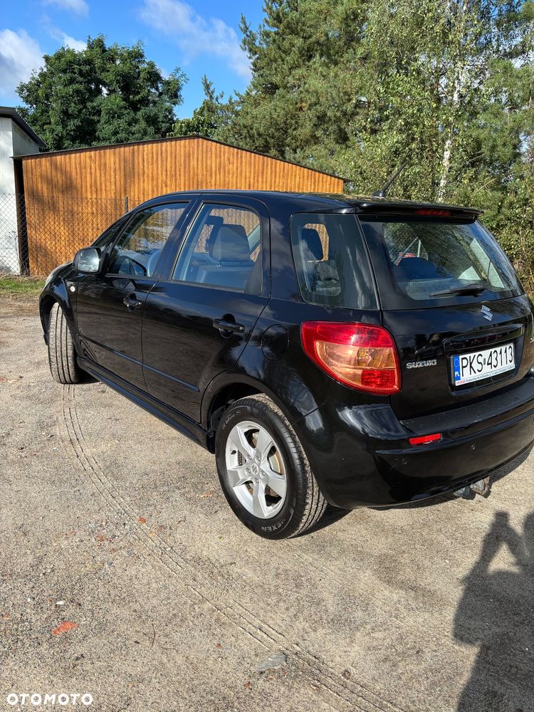 Suzuki SX4 1.6 Comfort - 8