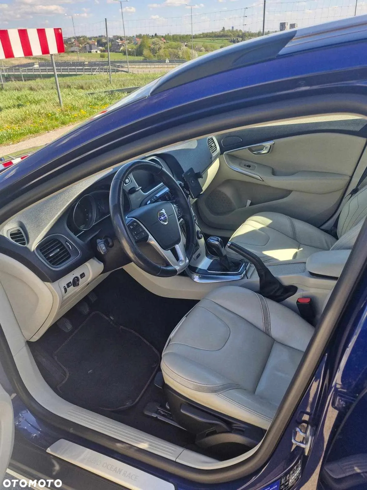 Volvo V40 D3 Drive-E Ocean Race - 16