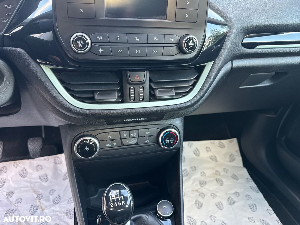 Ford Fiesta 1.5 TDCi Active II - 9