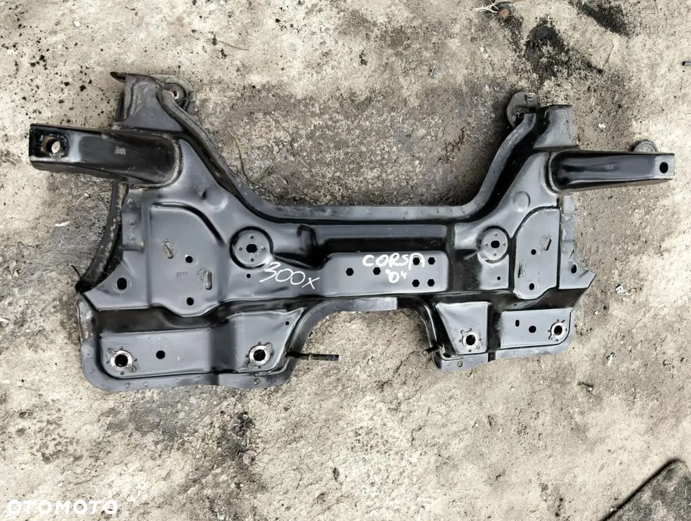 belka sanki TRAWERSA Opel Corsa D Orginał posiadamy wszystki rodzaje silnikowe bez rdzy super stan import italy