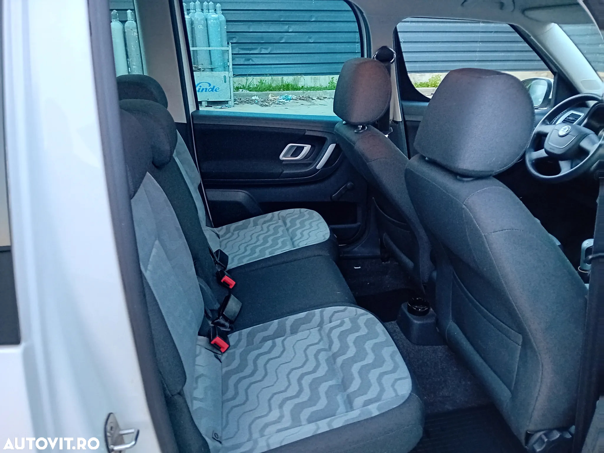 Skoda Roomster 1.2 TSI Style PLUS EDITION - 7