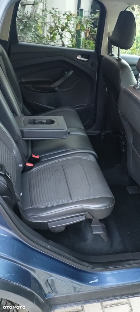 Ford Kuga - 9