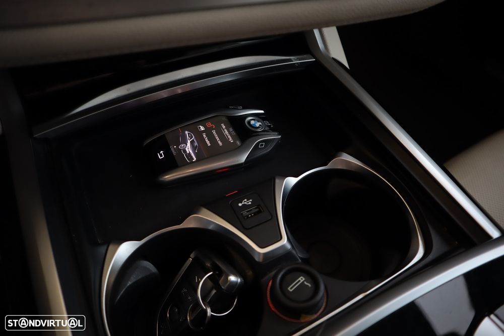 BMW 740 d xDrive Auto - 35