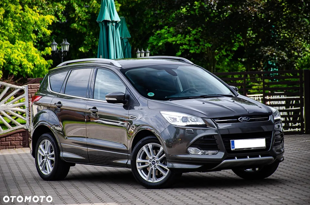 Ford Kuga 1.5 EcoBoost 4WD Titanium - 3