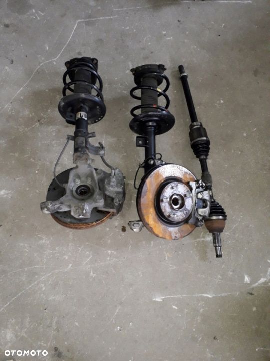 Nissan Altima L33 2016-18 Mcpherson przód lp