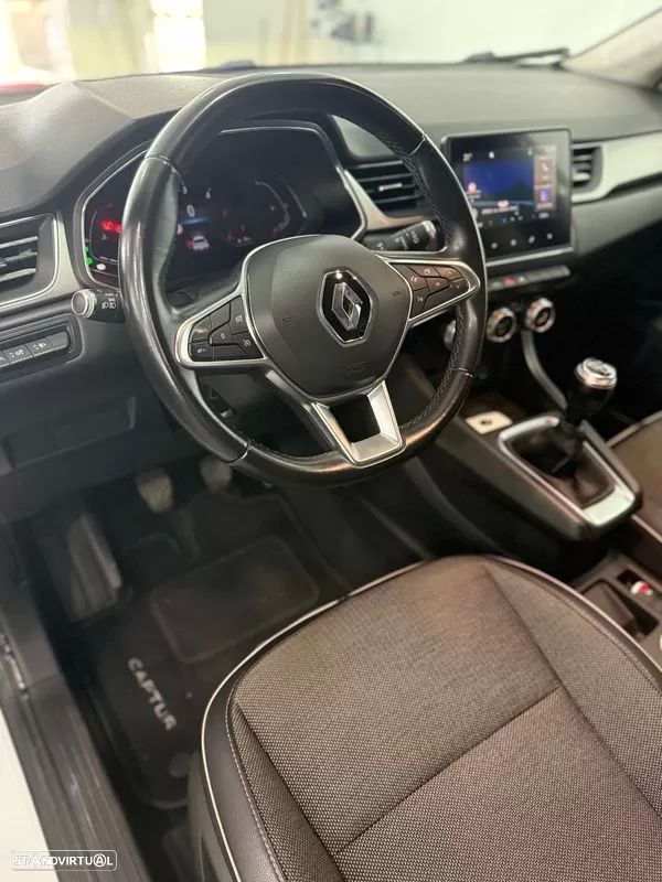 Renault Captur 1.5 dCi Exclusive - 22