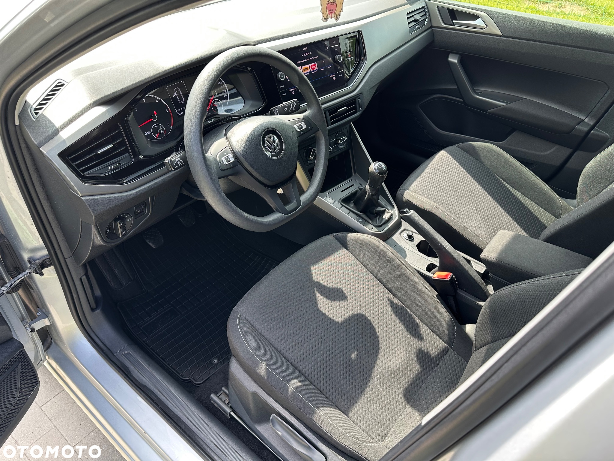 Volkswagen Polo 1.6 TDI SCR Comfortline - 8