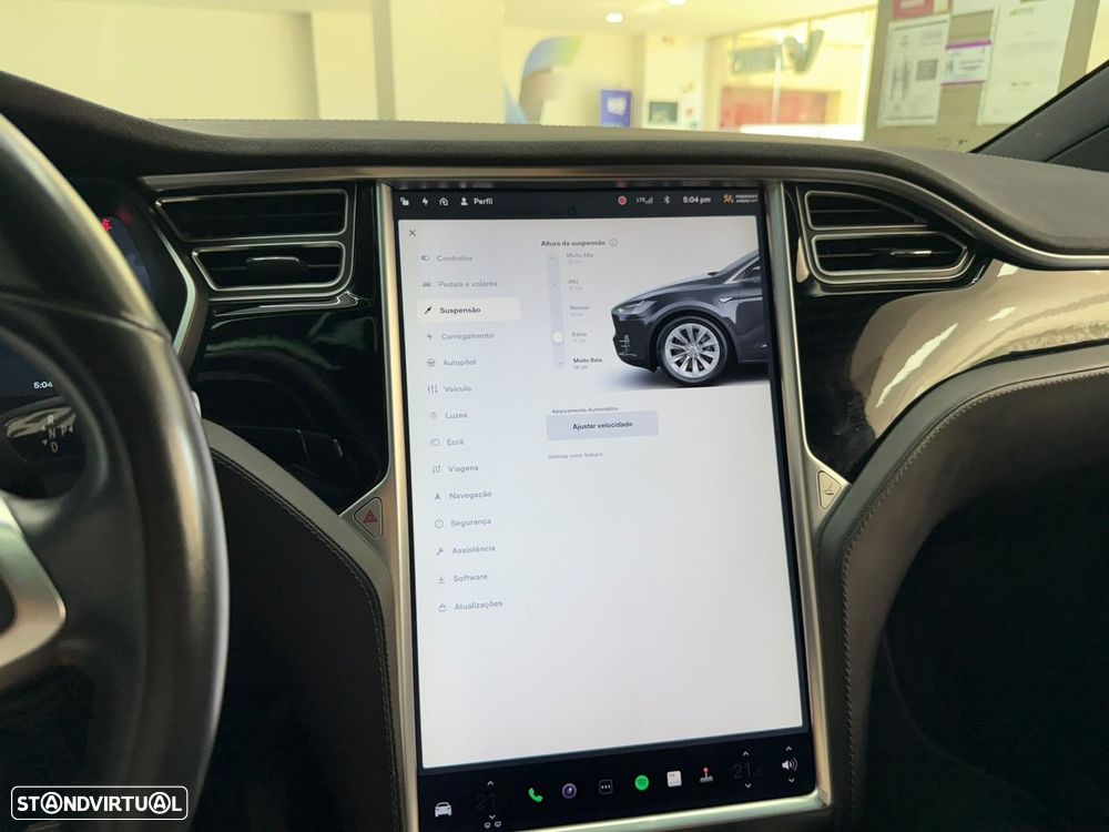 Tesla Model X 100D - 31