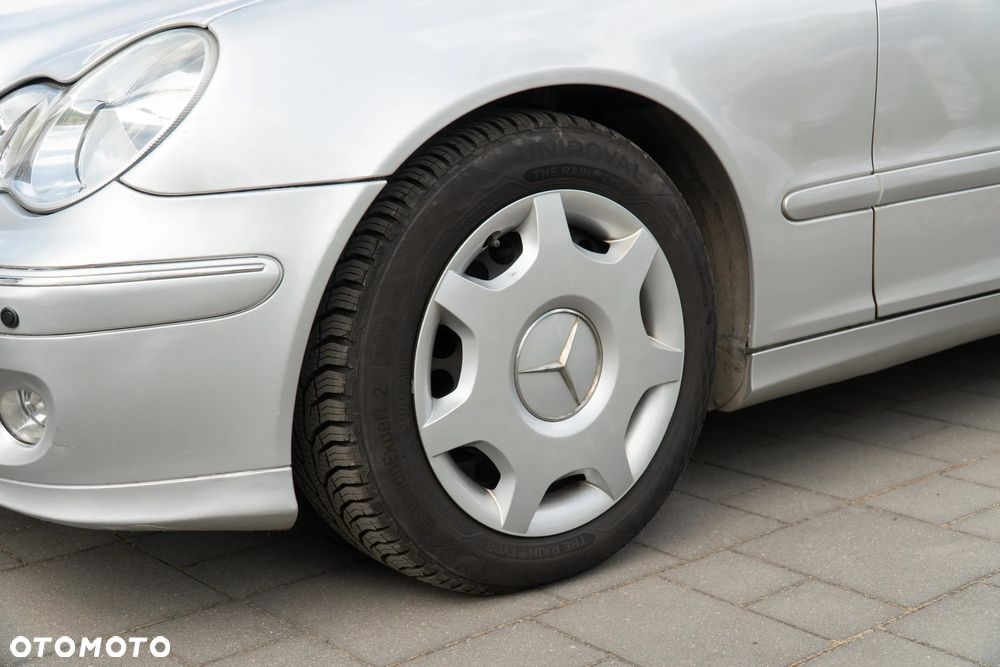 Mercedes-Benz Klasa C 200 Kompressor Automatik Classic - 21