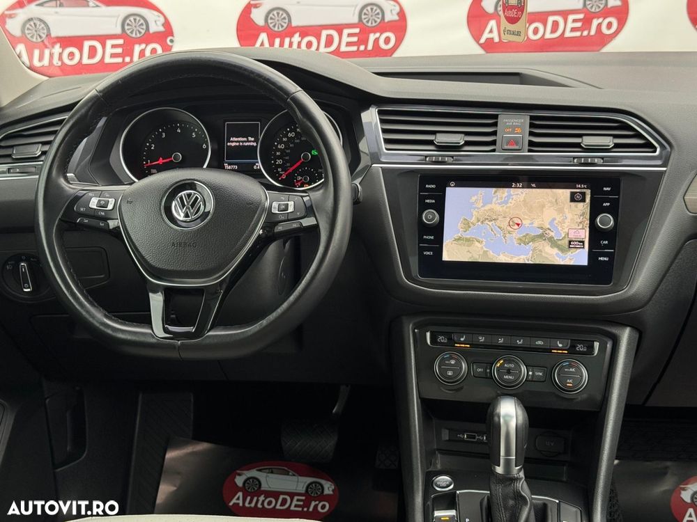 Volkswagen Tiguan - 11