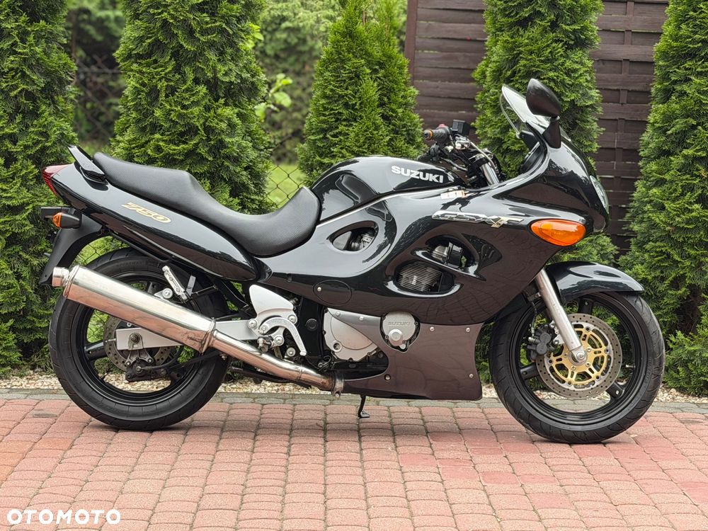 Suzuki GSX-F - Katana - 3