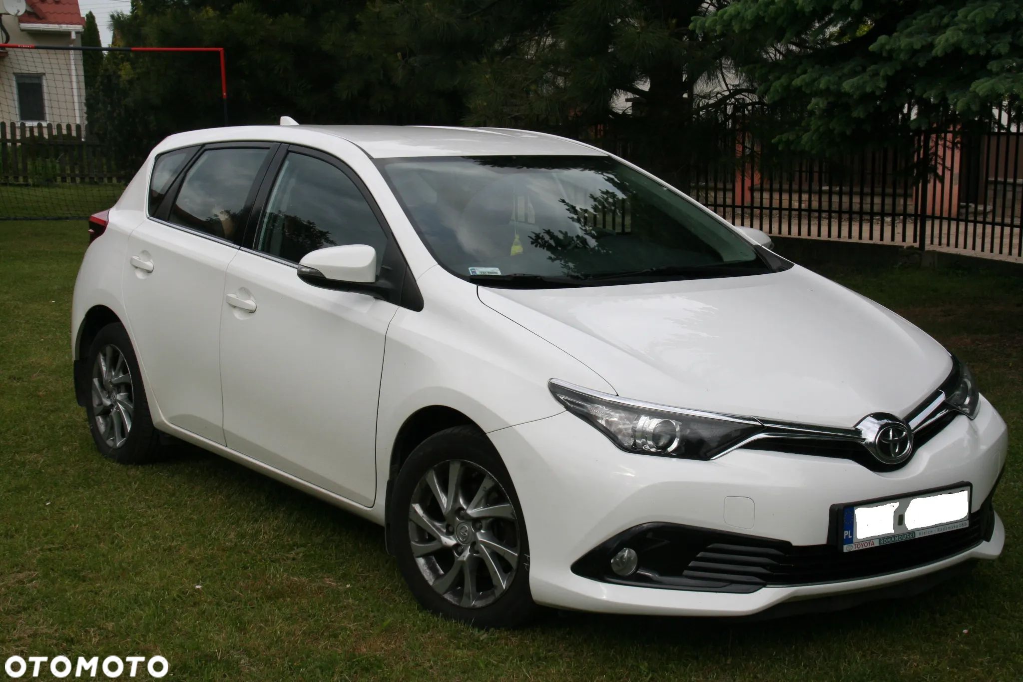 Toyota Auris 1.6 Comfort - 1