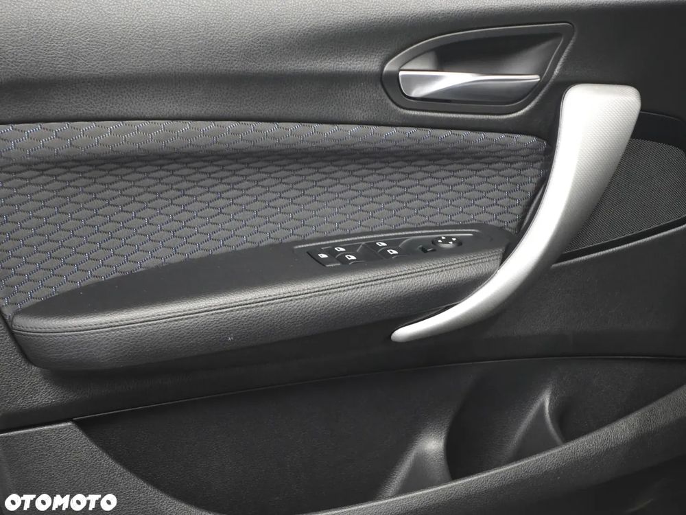BMW Seria 1 - 16