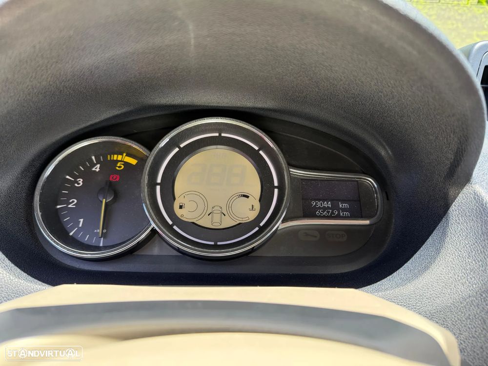 Renault Mégane 1.5 dCi Luxe - 9