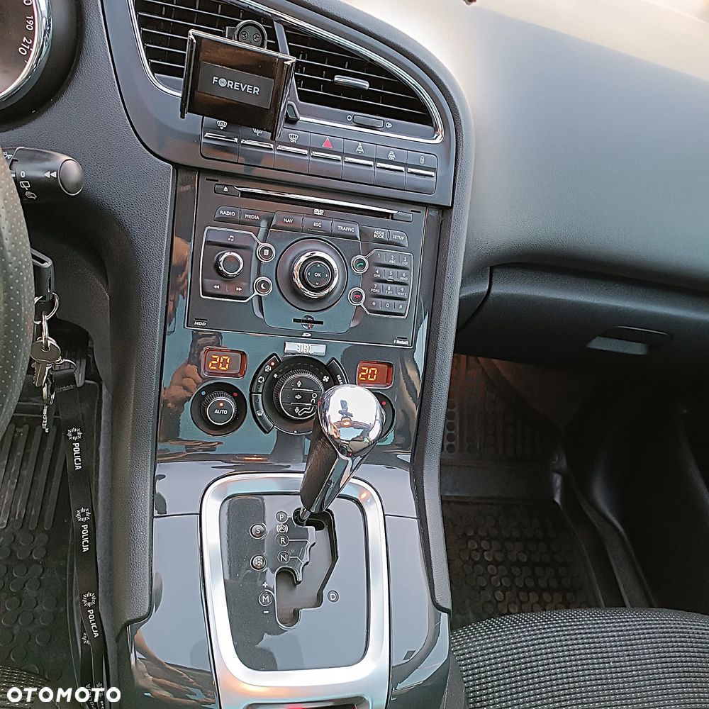 Peugeot 5008 2.0 HDi Premium + - 21
