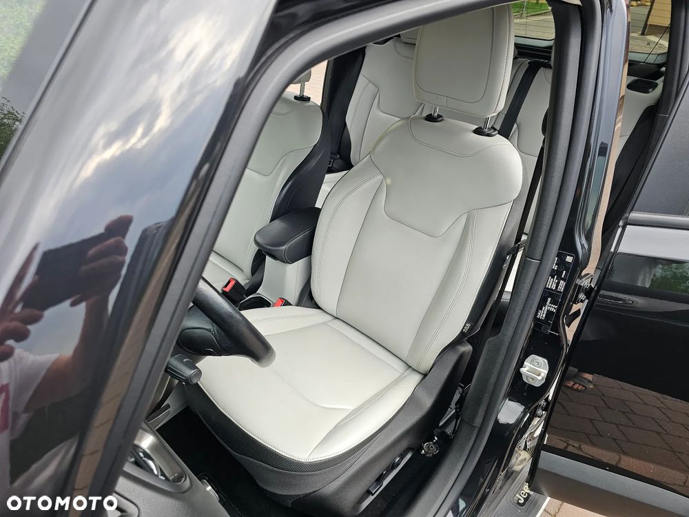 Jeep Renegade 1.3 GSE T4 Turbo 80th Anniversary FWD S&S - 9