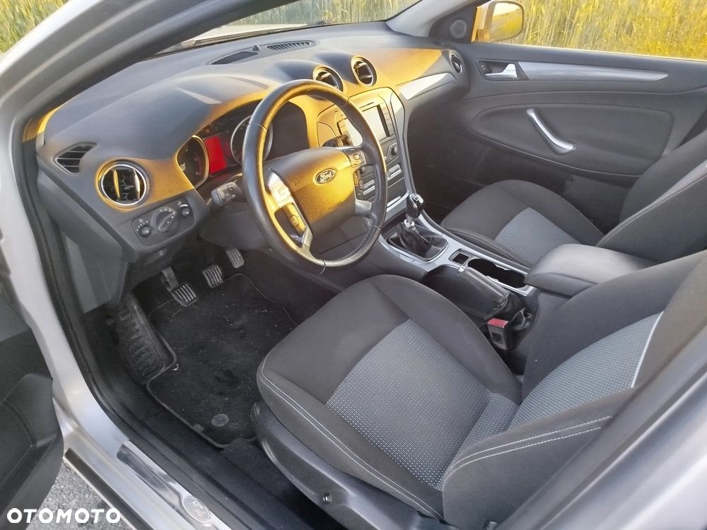 Ford Mondeo 2.0 TDCi Titanium - 7