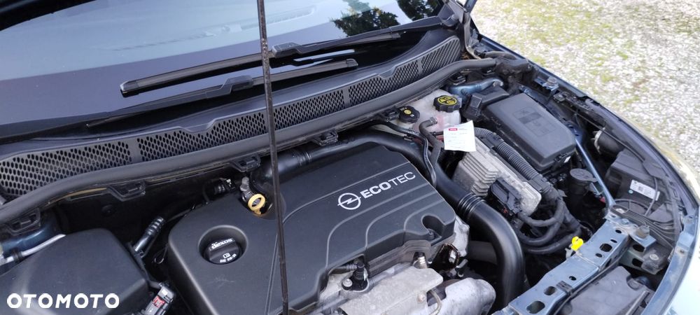 Opel Astra 1.4 Turbo Edition - 38