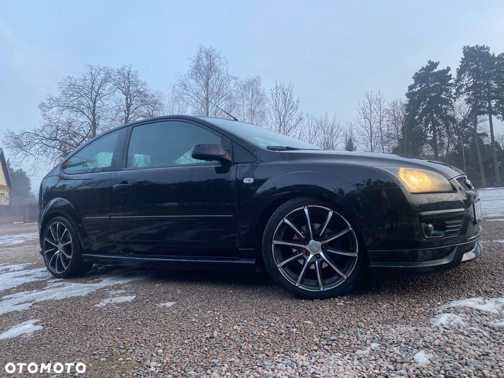 Ford Focus 1.6 Ti-VCT Sport - 11