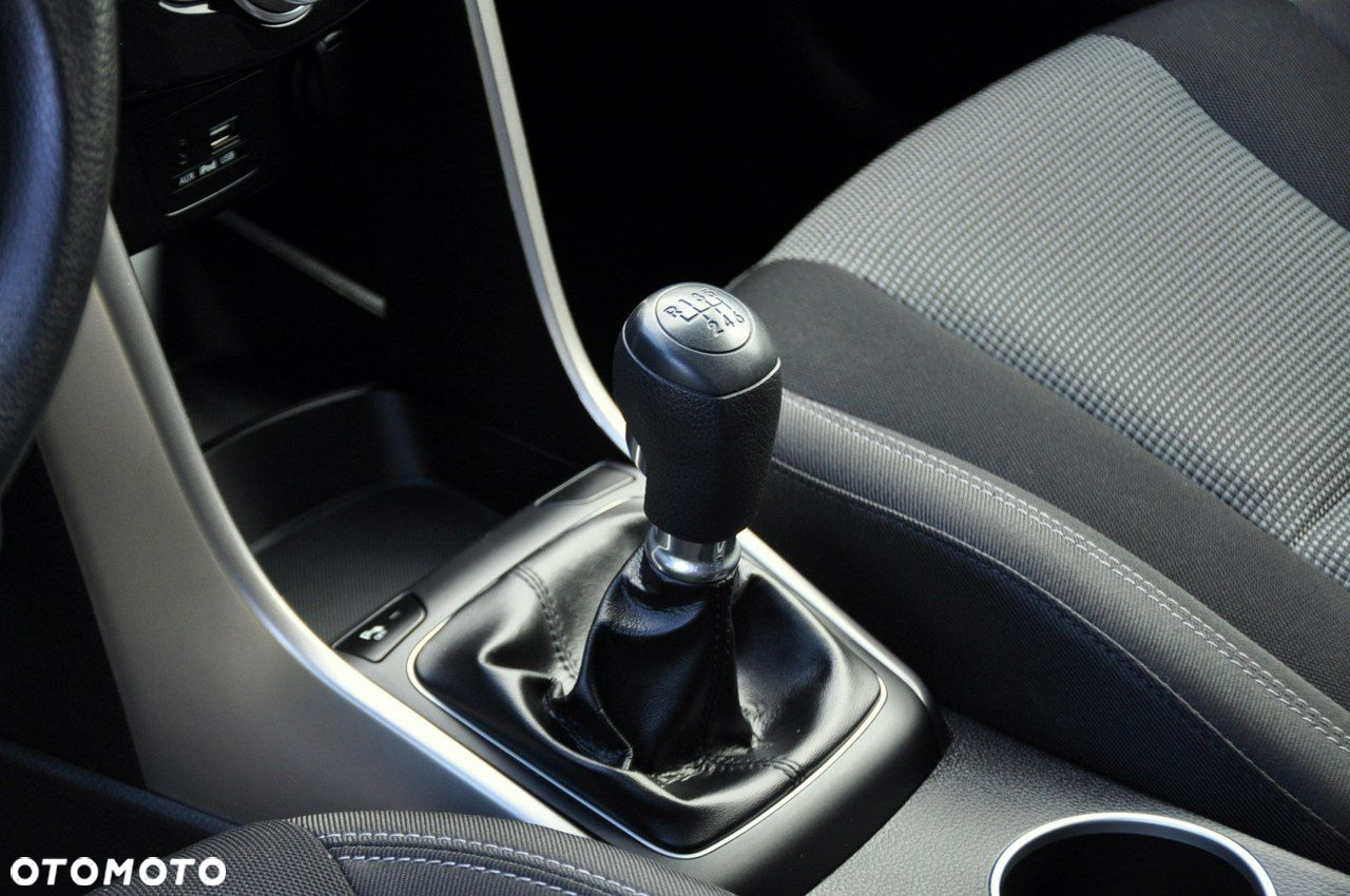 Hyundai i30 - 34