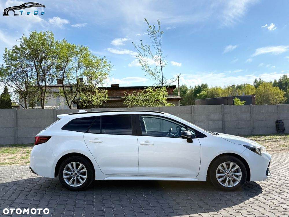 Toyota Corolla 1.8 Business Edition - 9