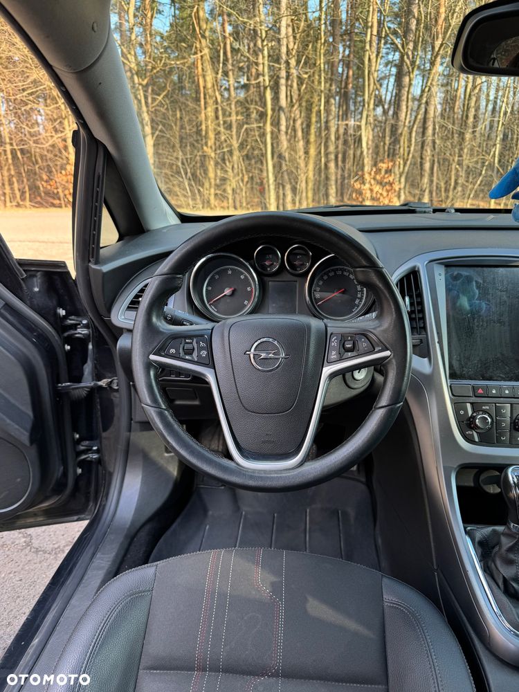 Opel Astra 1.7 CDTI - 10