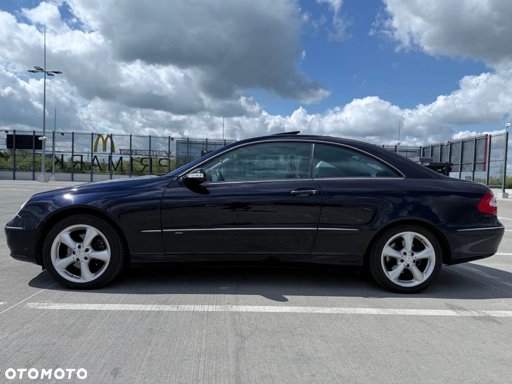 Mercedes-Benz CLK - 6